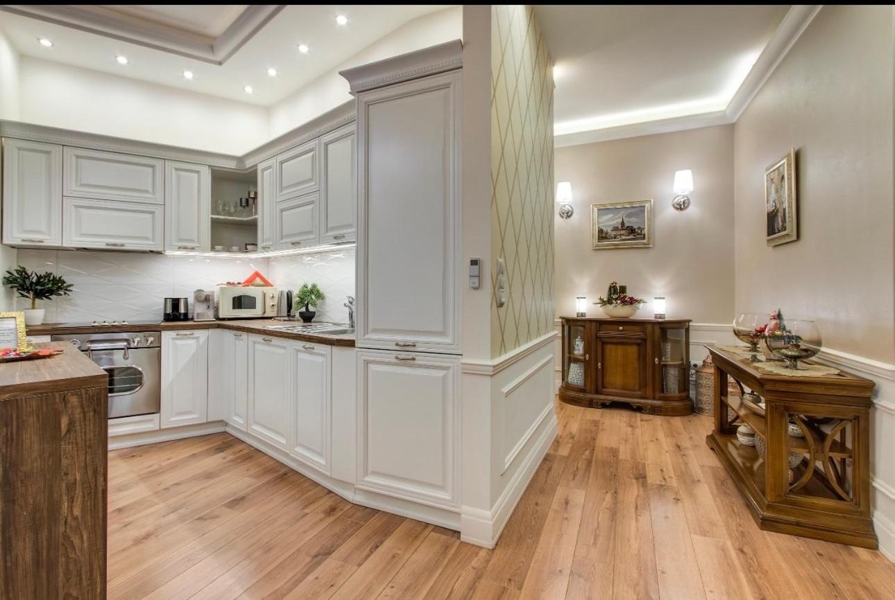 Downtown Royal De Lux Apartment Будапеща Екстериор снимка