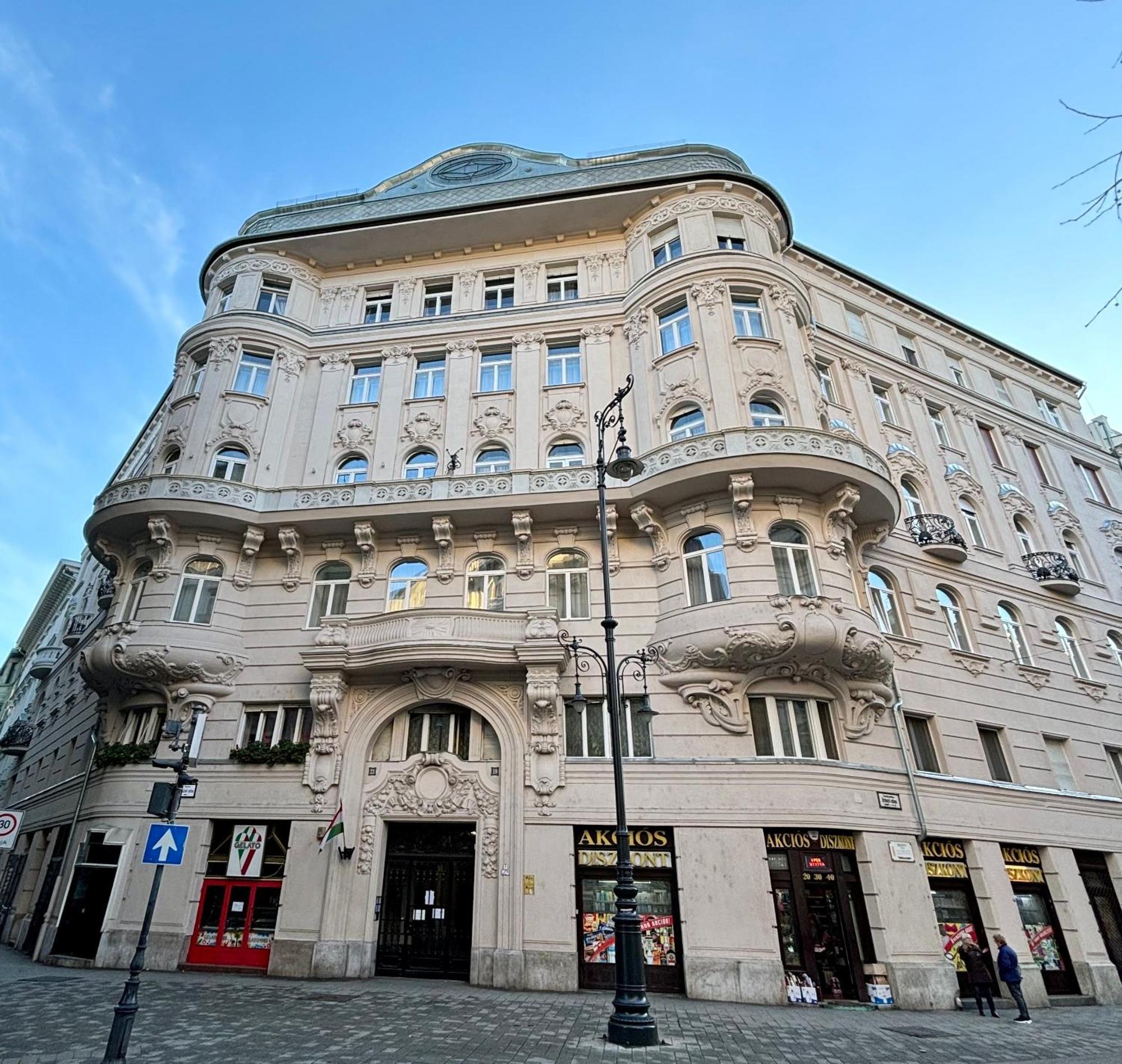Downtown Royal De Lux Apartment Будапеща Екстериор снимка