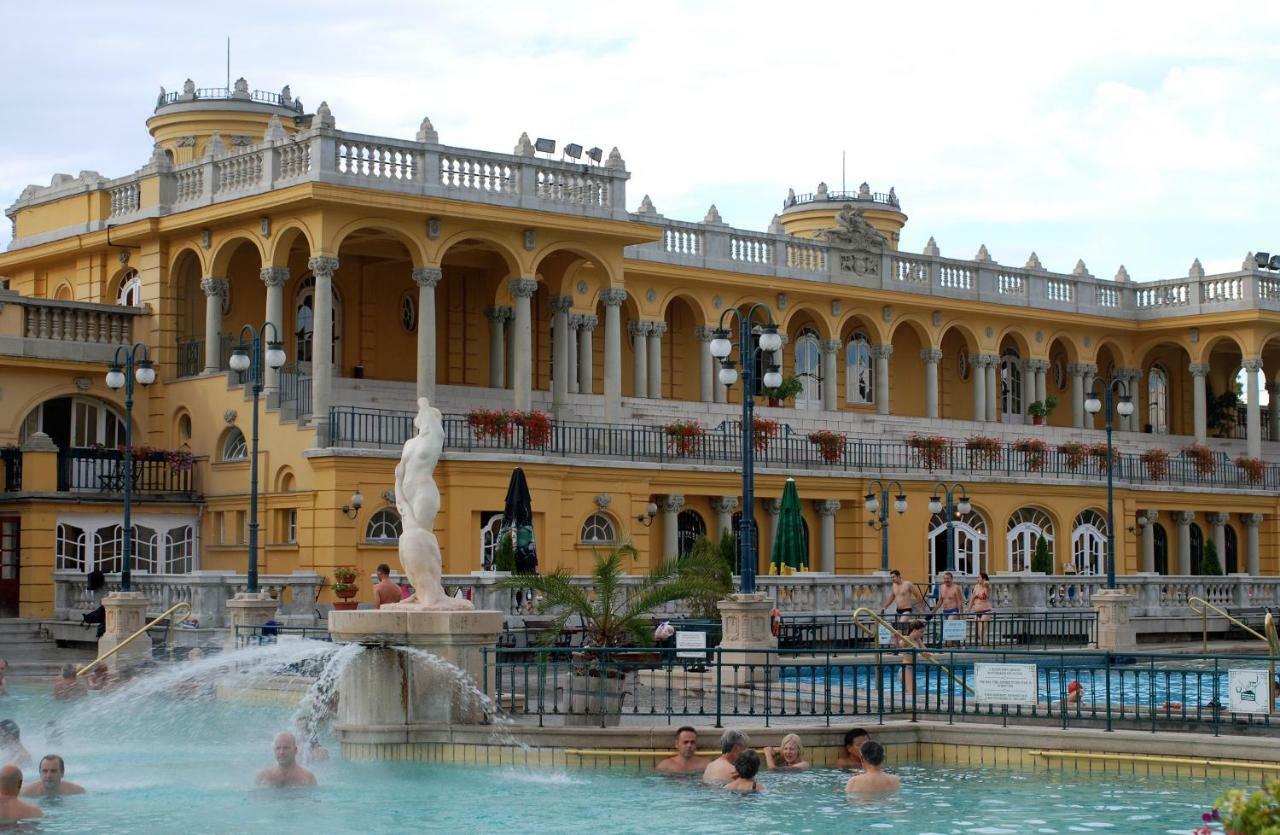 Downtown Royal De Lux Apartment Будапеща Екстериор снимка